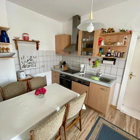 Ferienwohnung Kobisch 65264 شقة *