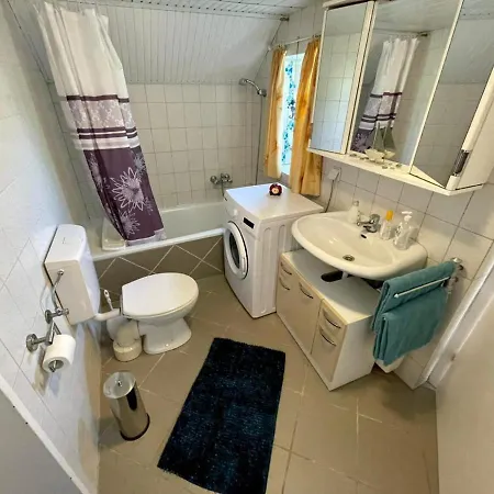 شقة Ferienwohnung Kobisch 65264